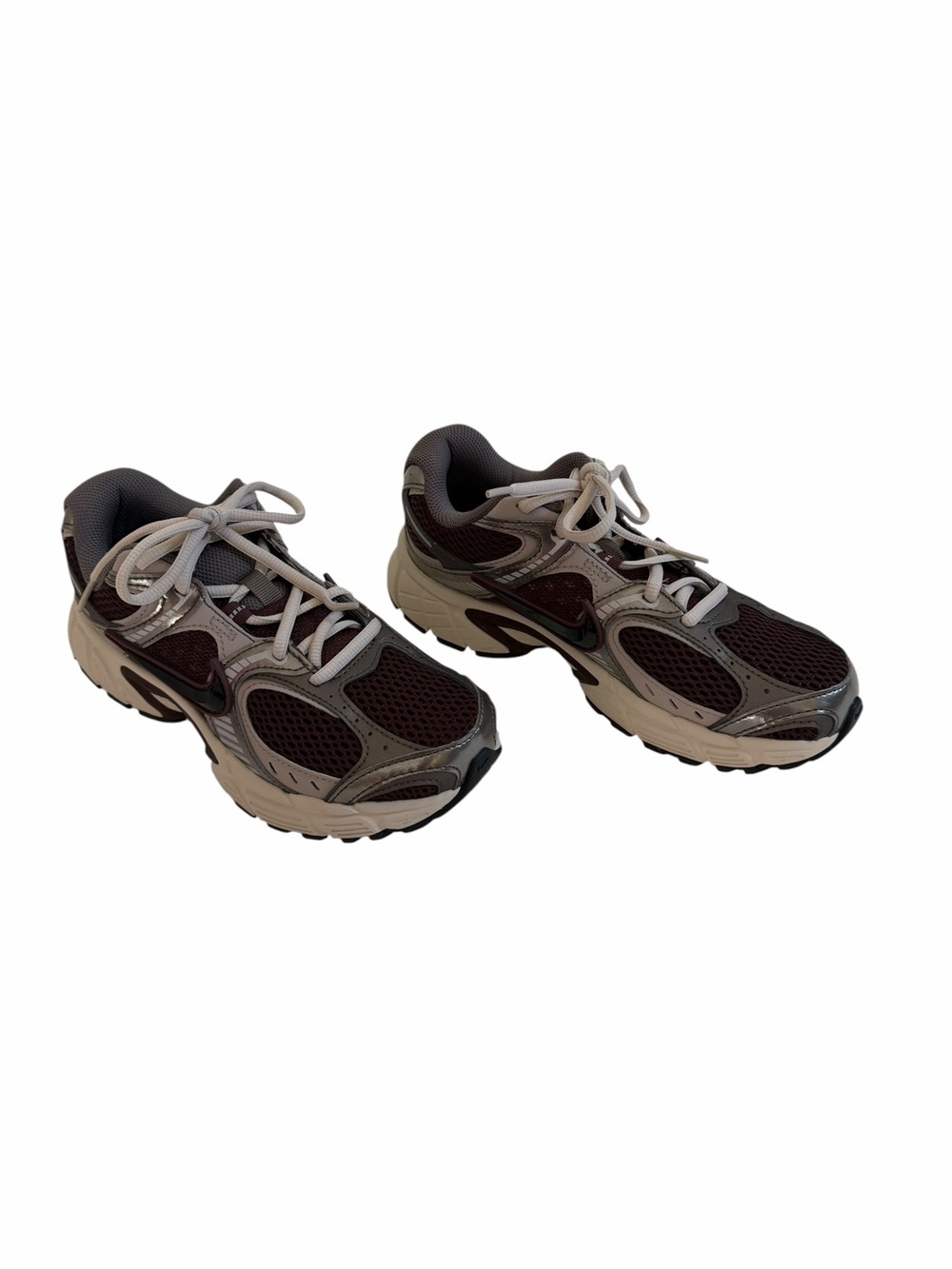 Nike Women's Brown and Tan Athletic Sneakers